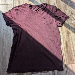 American Eagle Outfitters Shirt AE Legend Men’s Red V-Neck Size Medium